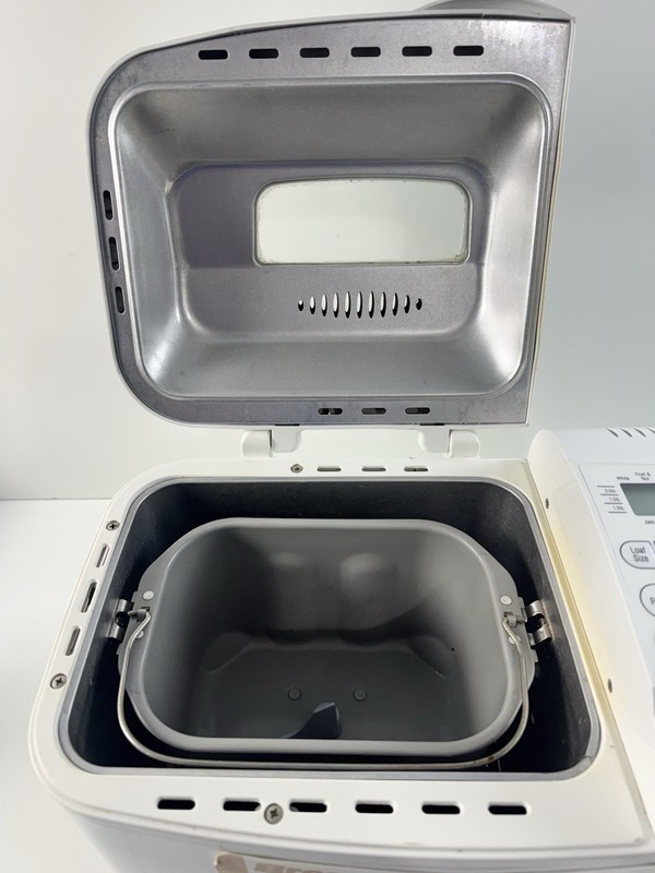Breadman Plus TR845 Bread Maker Super Rapid 59 Minute w/ Manual &Recipes gallery