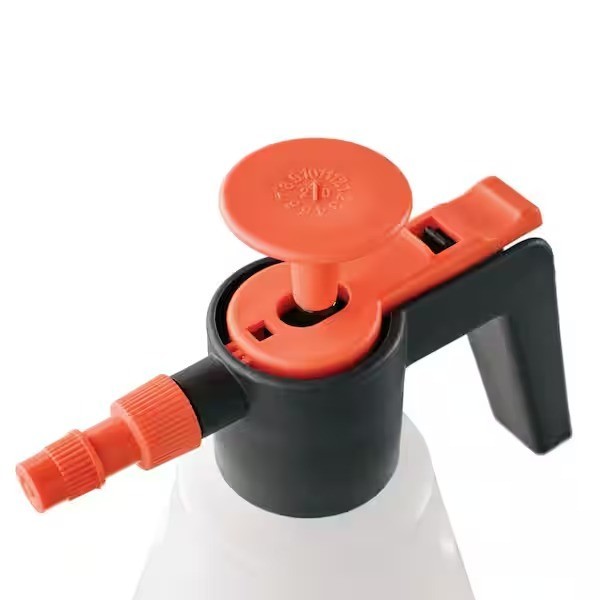Multi-Purpose Handheld Pump Sprayer Indoor Plants Garden Project Small Lawn 56oz gallery