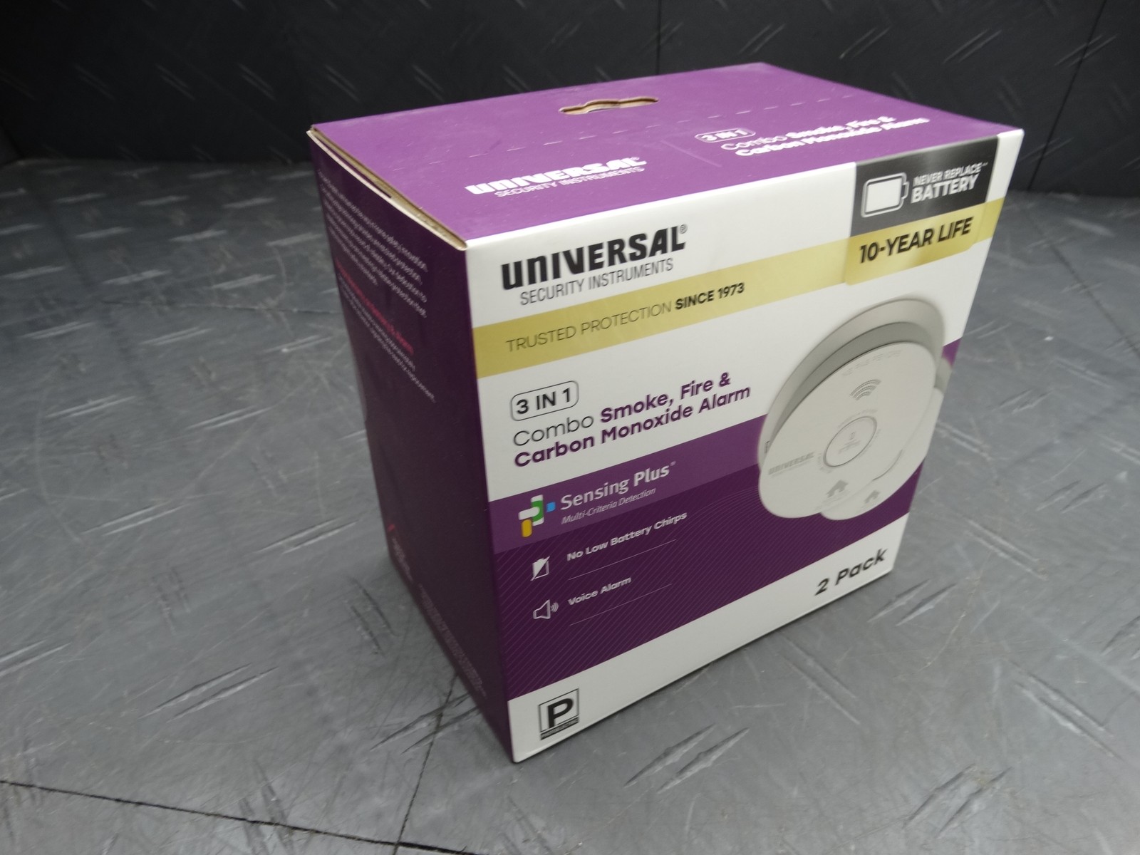 USI 2-Pack 10-Year Battery Combination Smoke & Carbon Monoxide Detector w/ Alarm gallery