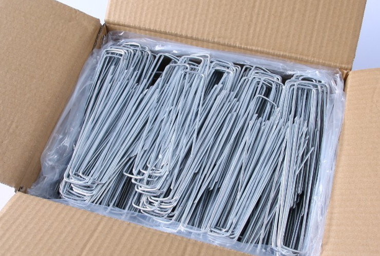 600 pcs 11 Gauge 6" GALVANIZED Landscape Staples ~ SOD Fabric Pins - RUST FREE