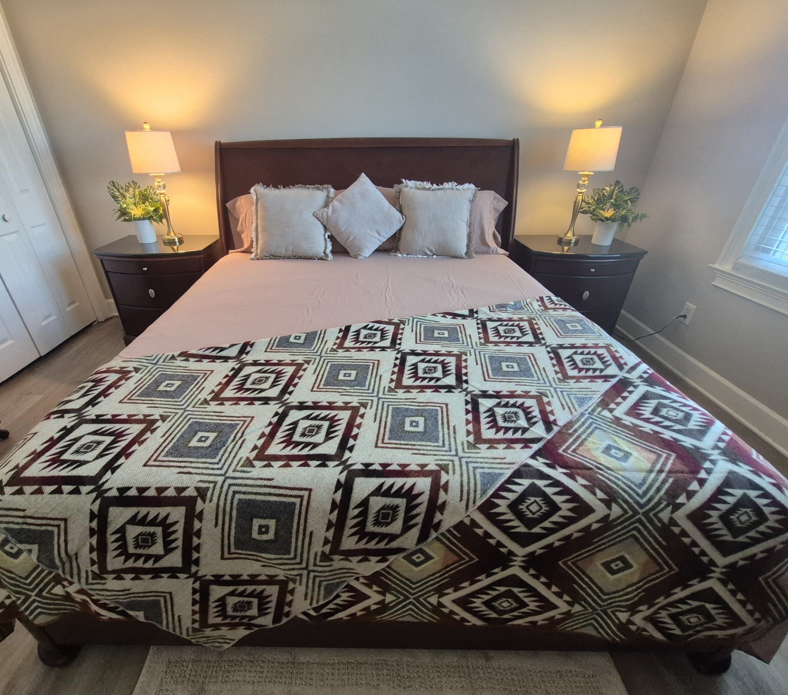 EXTRA LARGE, REVERSIBLE, ALPACA WOOL,MULTICOLOR BLANKET ECUADOR 74,8x91,33 in gallery