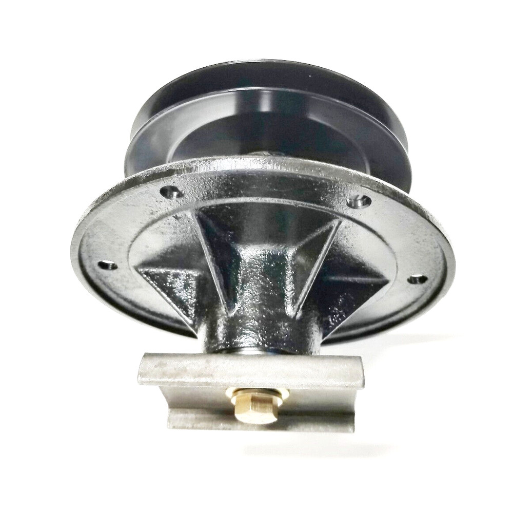 Spindle Assembly With Pulley Replaces Toro and Toro Commercia1 100-3976 Spindle