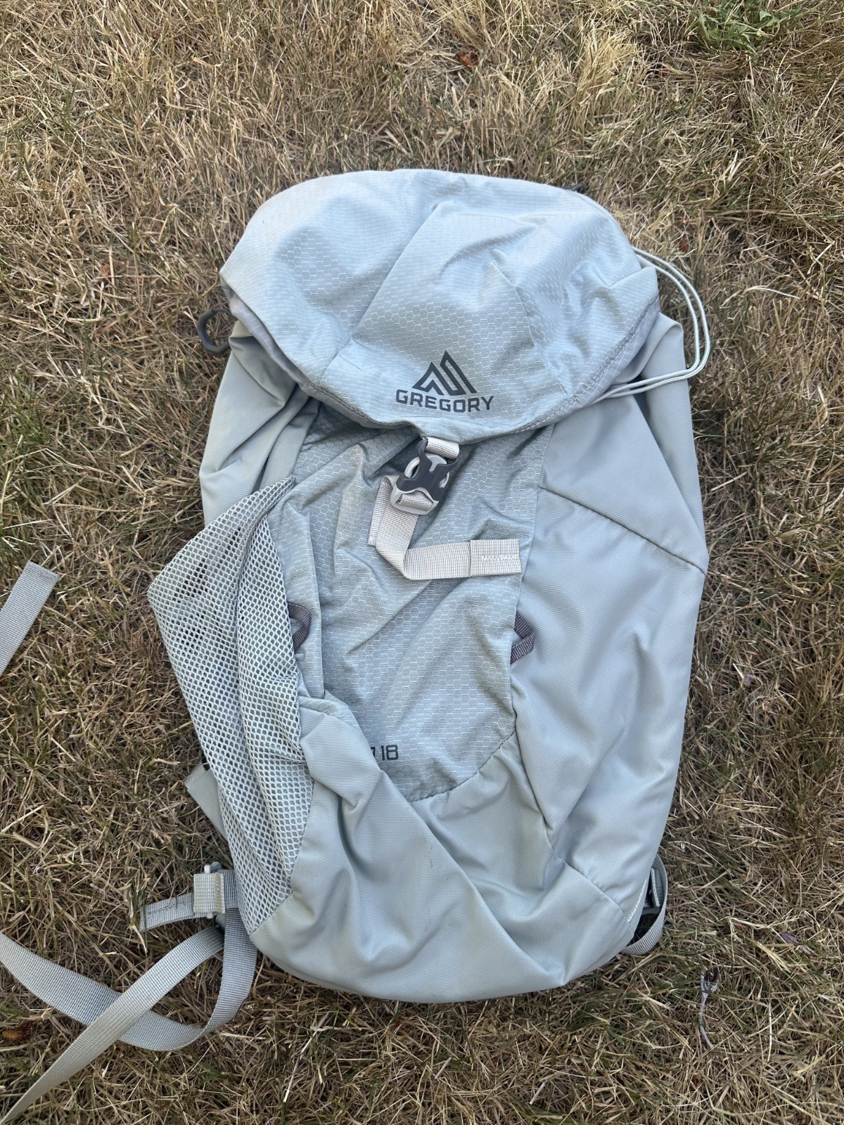 Gregory Nano 18 H20 Hiking Backpack with Mesh Pockets Gray