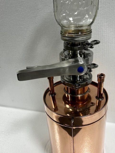 1/2 Gal. Glass Jar Infuser for 4" Cap Logic Thumper with 2" Stainless Ball Valve gallery