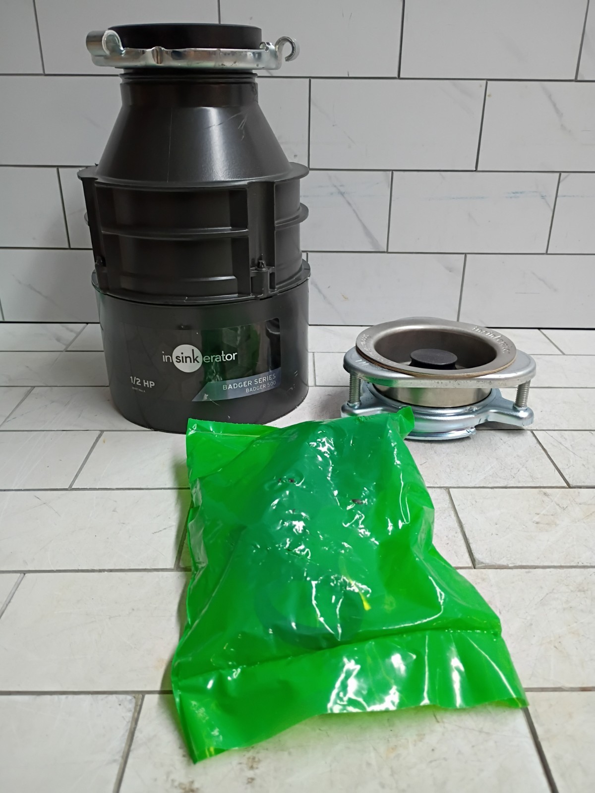 InSinkErator Badger 500 1/2 HP Continuous Feed Kitchen Garbage Disposal Open Box gallery