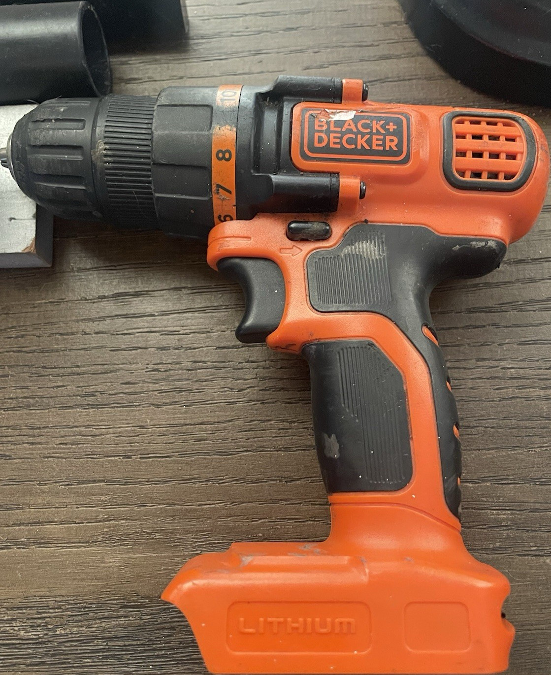 BLACK+DECKER LDX120 20V Li-Ion Drill/Driver w/ 1.5Ah Battery, 3/8 Keyless gallery