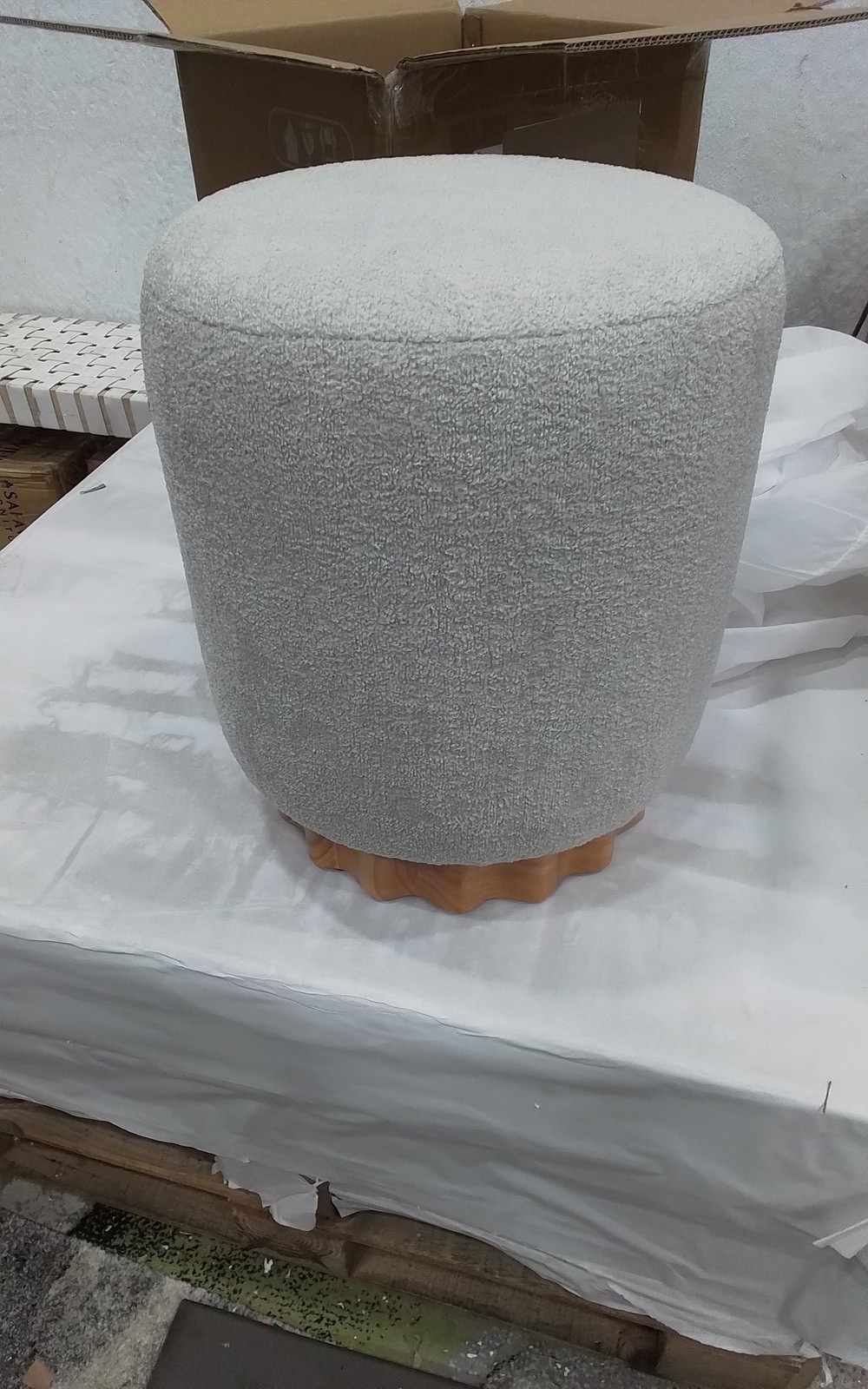 Safavieh NIKOLAS ROUND BOUCLE OTTOMAN, Reduced Price 2172783258 SFV4862A gallery