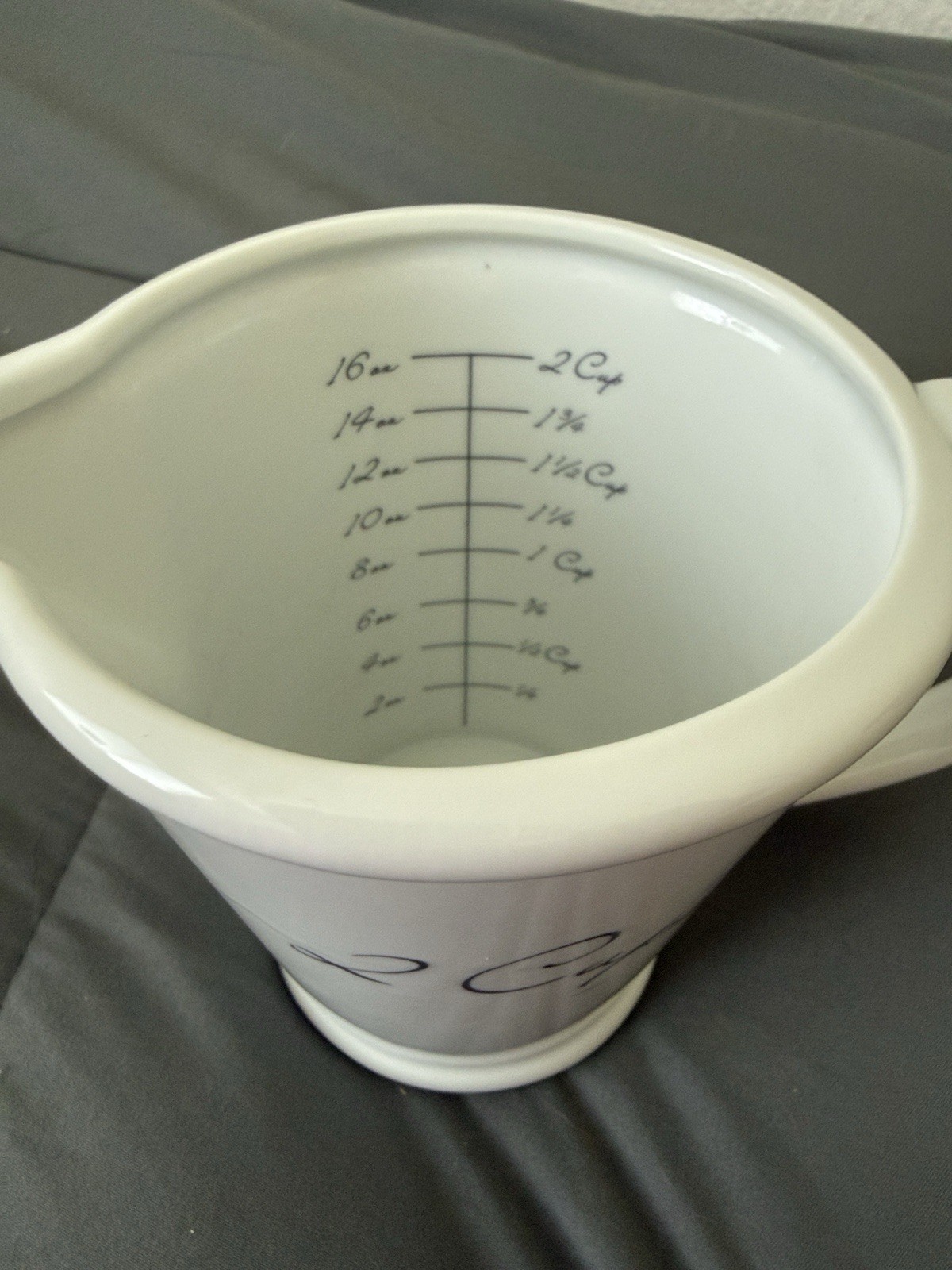 White Ceramic 2-Cup Liquid Measuring Cup with Handle & Pour Spout gallery