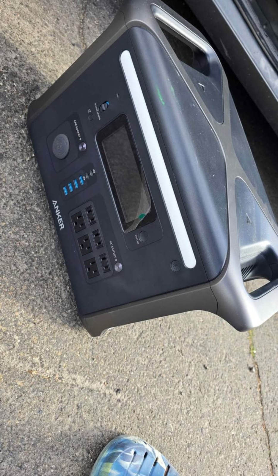 Anker SOLIX F1500 Portable Power Station, 1800W Solar Generator, 1536Wh gallery