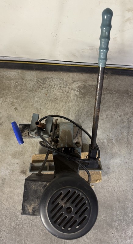 Delta Hollow Chisel Mortiser No. 14-650 Type 2 120V 1725RPM 1/2HP Tested Working gallery