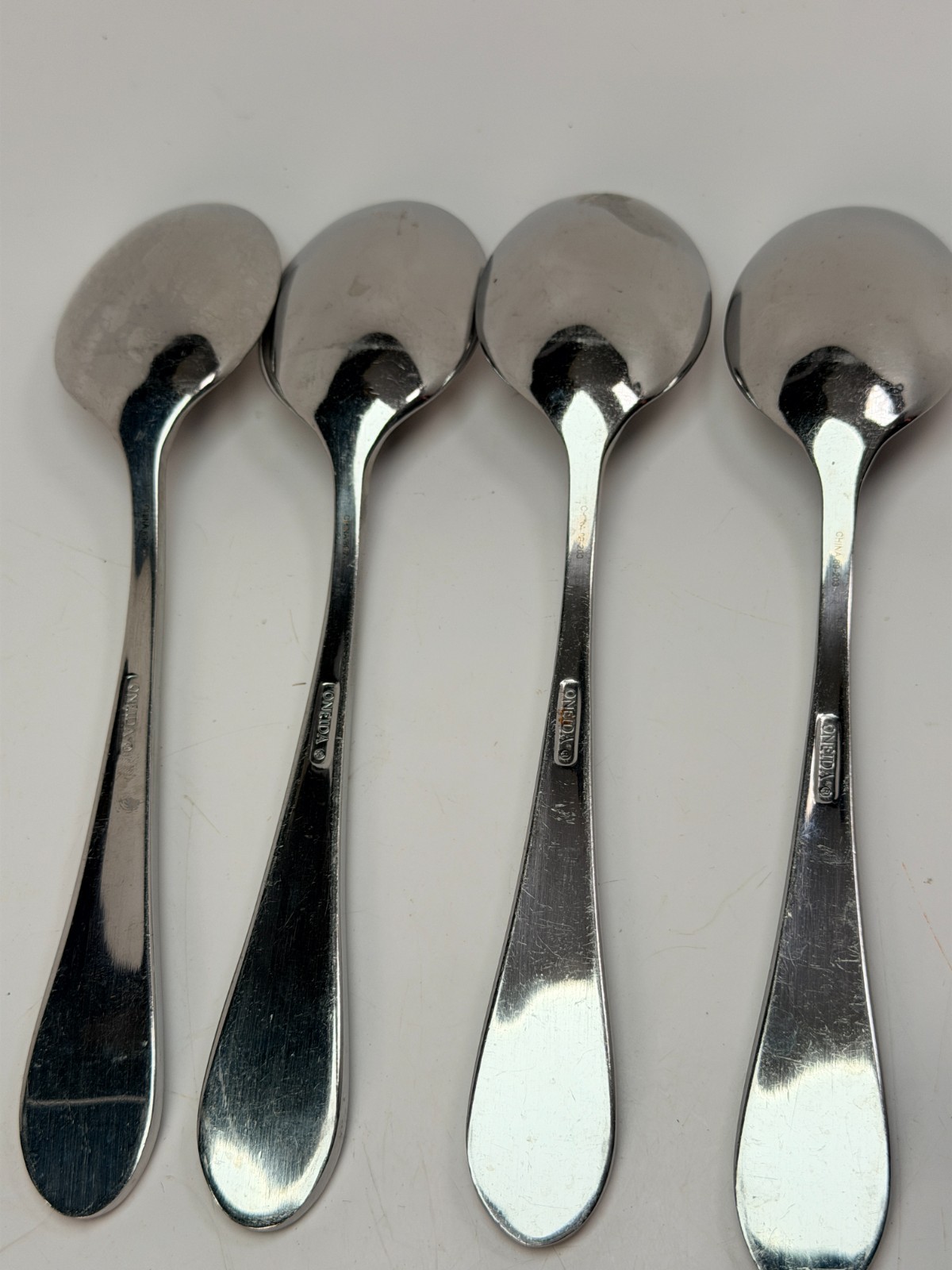 Oneida Stainless Flatware ICARUS (GLOSSY) Soup Spoon Set of 4 89-203, 7 7/8" gallery