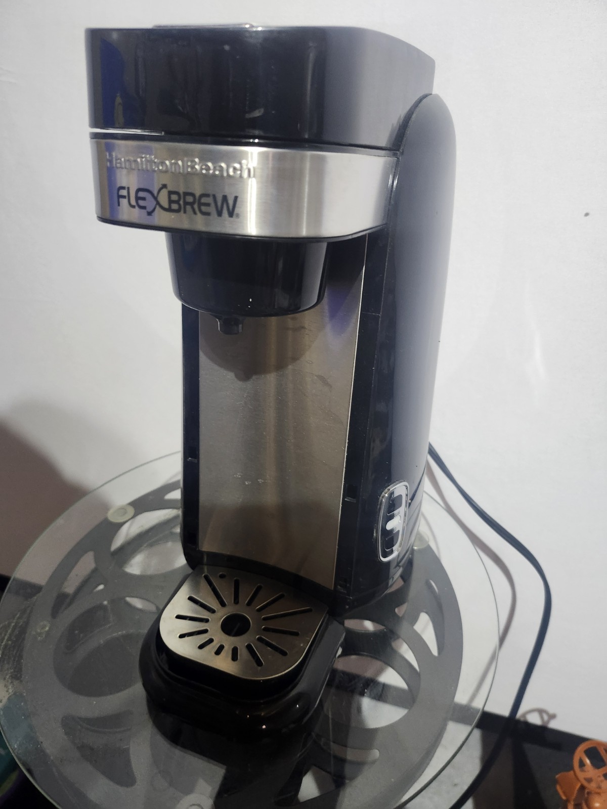 Hamilton Beach flex brew model 49997R with flexible Height, regular or bold brew gallery
