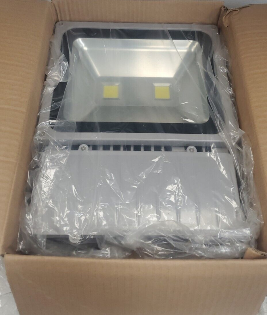LED/ Flood Light/ 100W/ Outdoor/ 50000HRS AVG LIFE/ 6000K(G2A) gallery