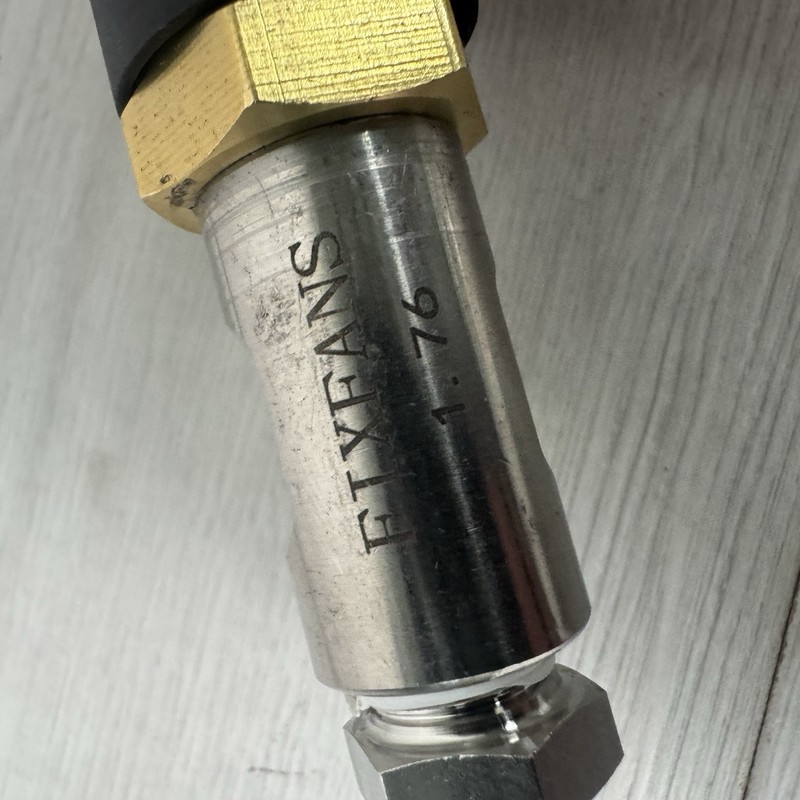 Adjustable Long Range Nozzle for Pressure Washer 5-6.5 GPM gallery