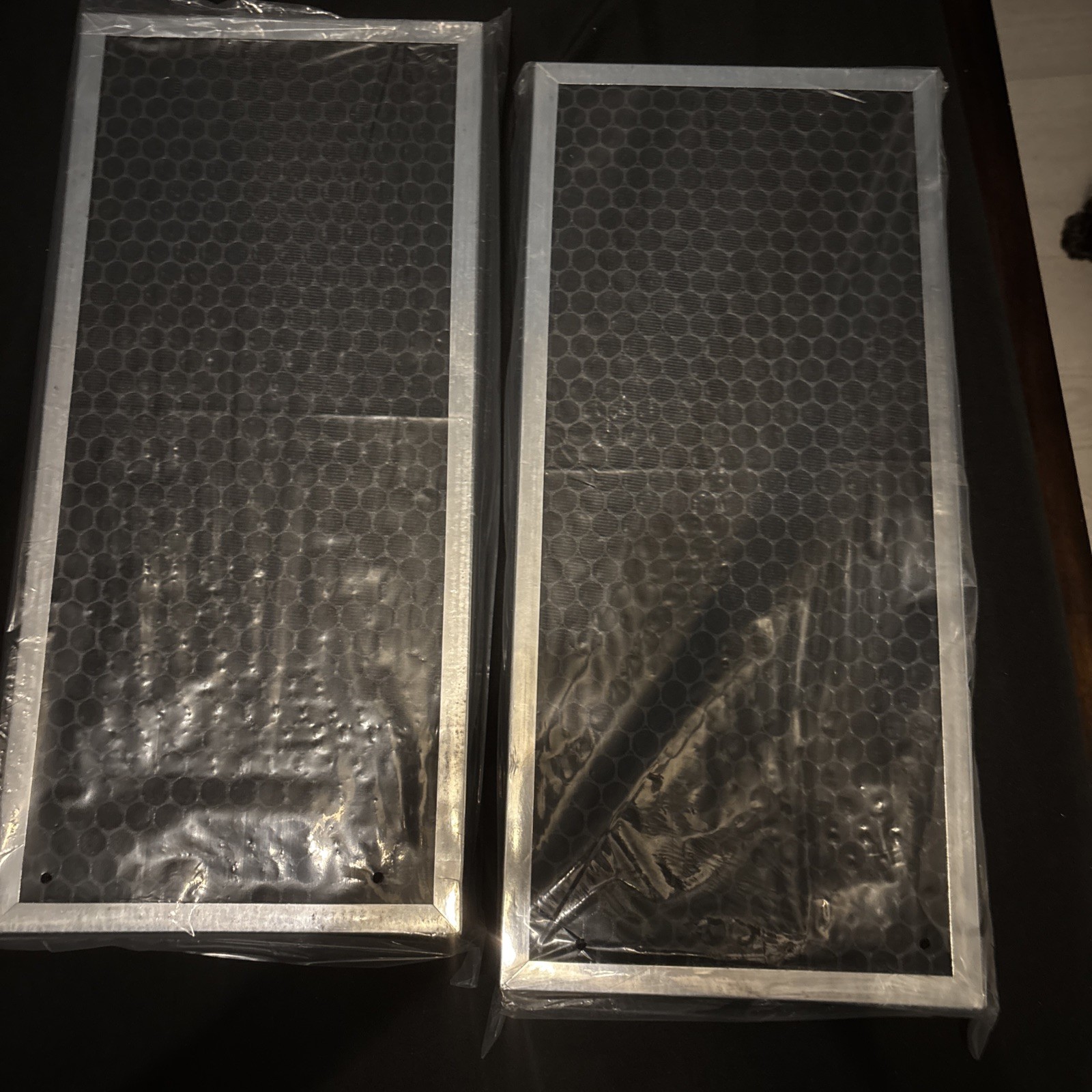 Medify MA-40 H14 HEPA Replacement Filter 3-in-1, 0.1 Micron, 2-Pack gallery