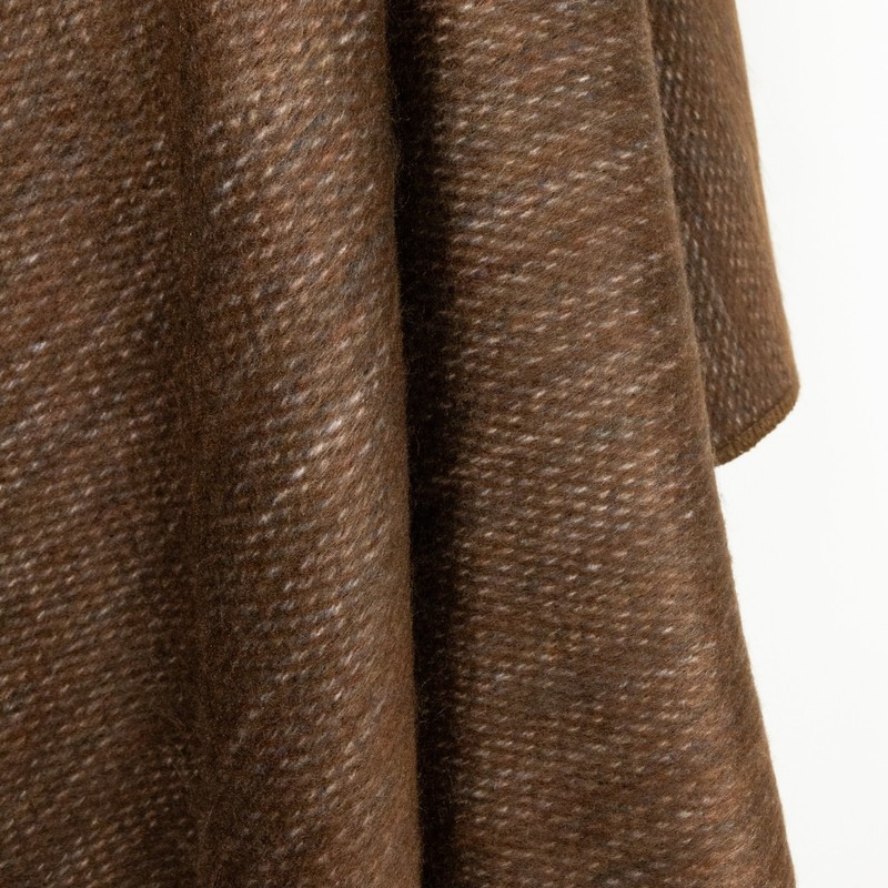 DOUBLE DENSITY ALPACA WOOL BLANKET THROW | QUEEN SIZE | SOFT & WARM EARTH BROWN gallery