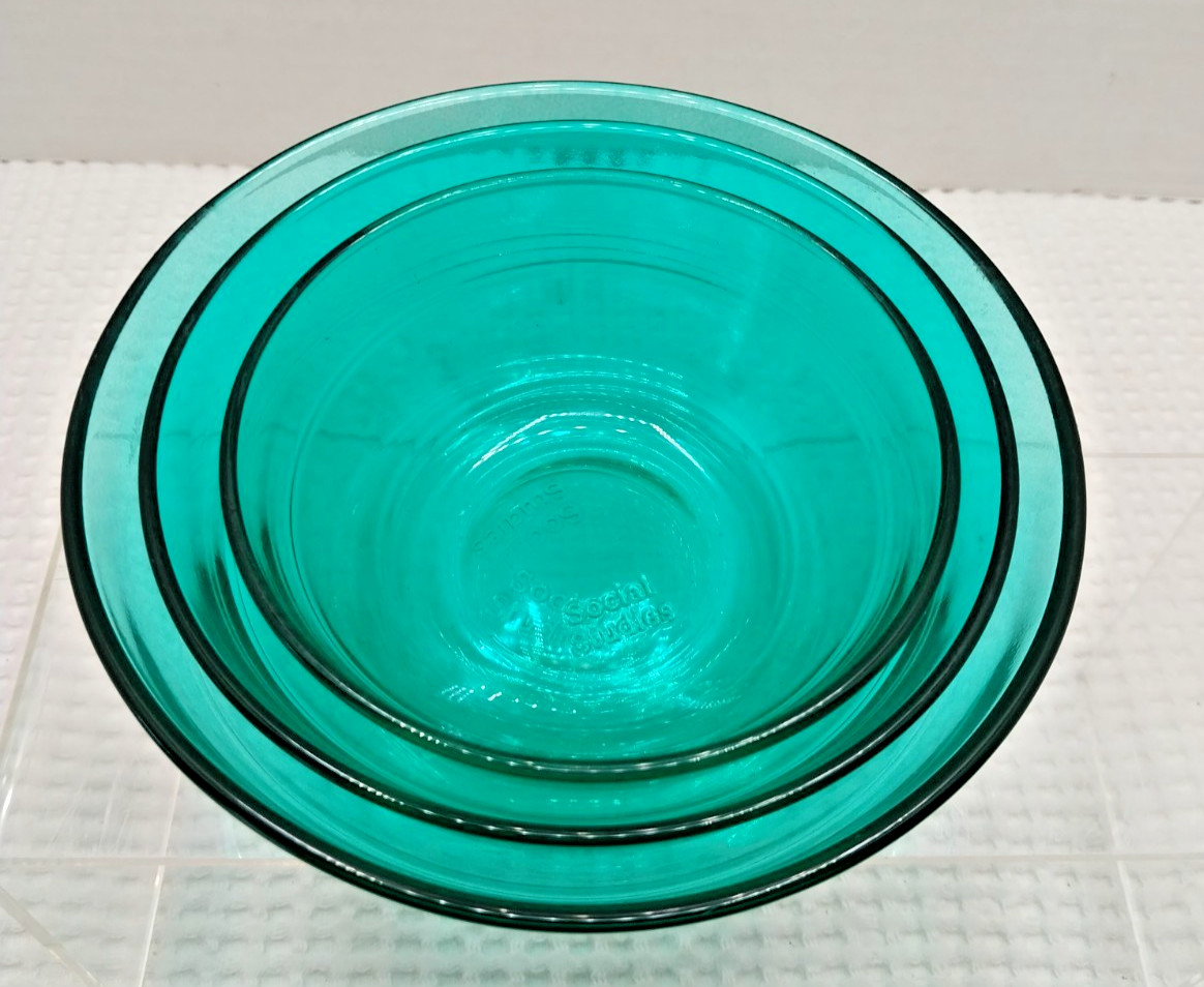 Social Studies 3 Small Nesting Clear Teal Color Food Prep Utilitarian Bowls gallery