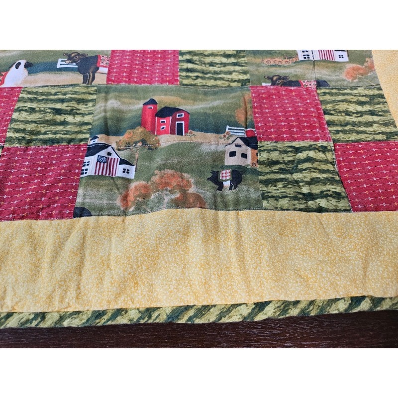Farmhouse Patchwork Quilt 41x50 Multicolor Excellent Rustic Barn gallery