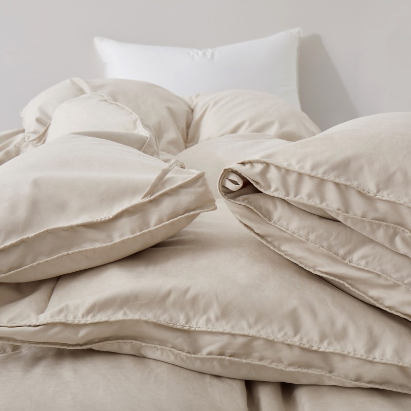 Soft Extra Winter Warm Down Comforter Gusseted Fluffy, King or Queen Bed Blanket gallery