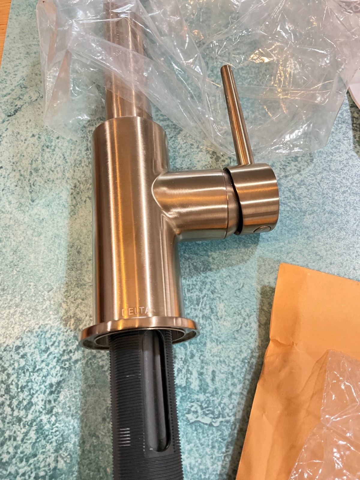 Delta Trinsic Pull-Down Kitchen Faucet with MagnaTite Docking, Champagne Bronze gallery