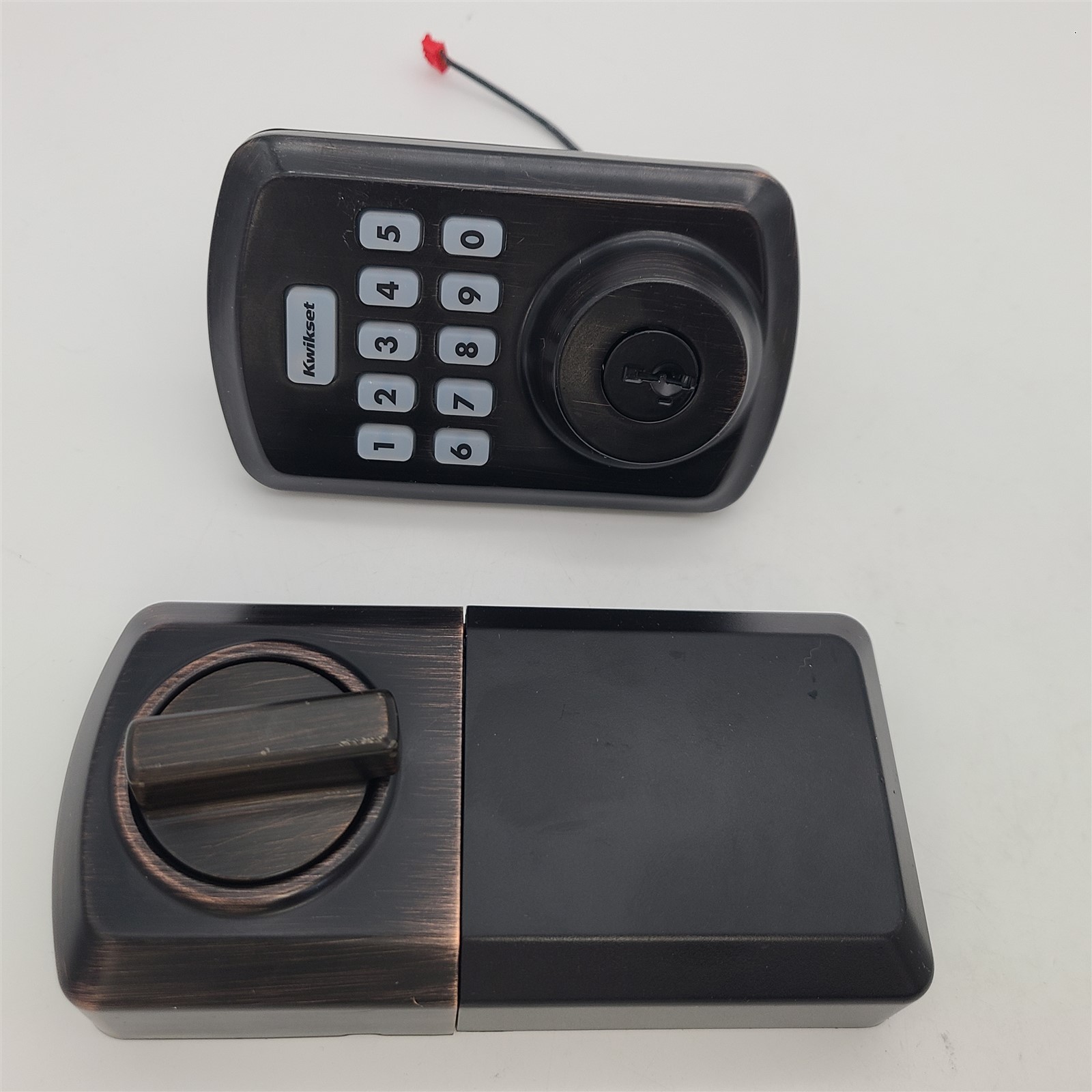 Kwikset Powerbolt 250 10-Button Keypad Venetian Bronze Deadbolt Door Lock gallery