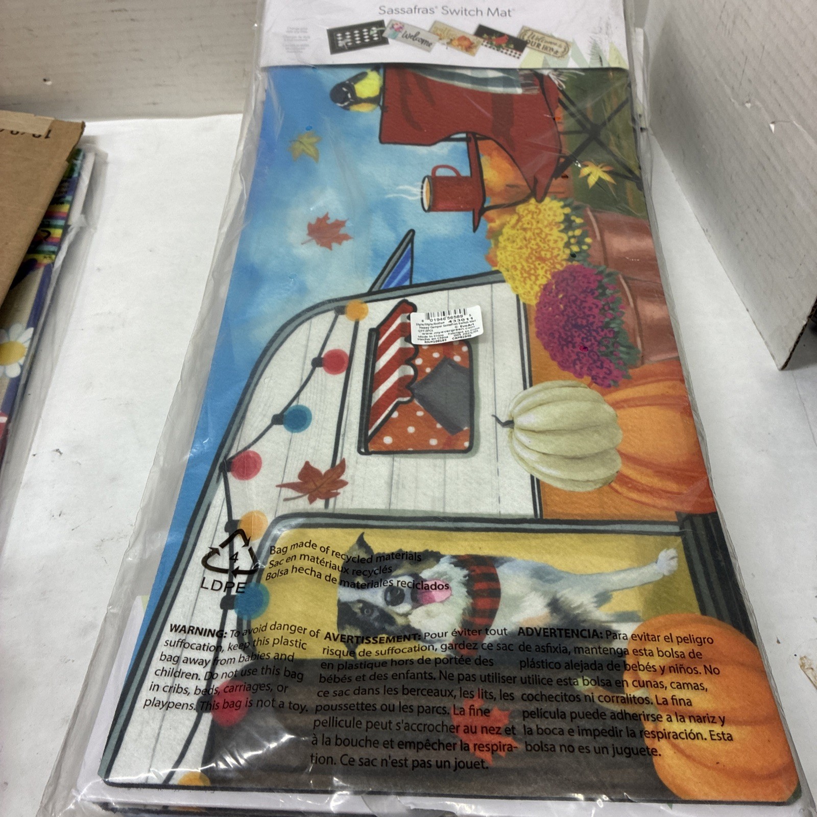 HAPPY CAMPER EVERGREEN SASSAFRAS SWITCH MAT NEW 10" X 22" gallery