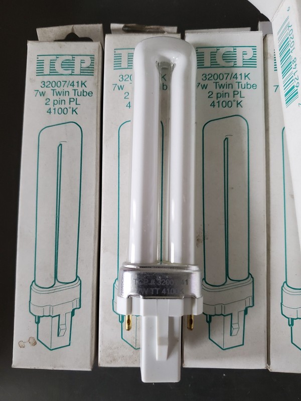 TCP PL7/SP41K 7W Compact Fluorescent Plug-In 2-Pin Light Bulb 4100K Color gallery