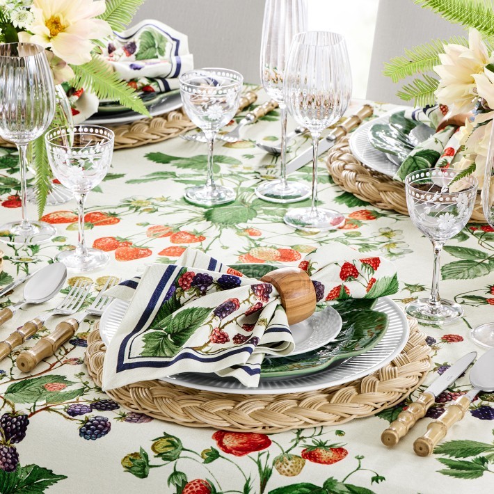 Berry Tablecloth, Cotton Twill-Williams Sonoma|37648 gallery