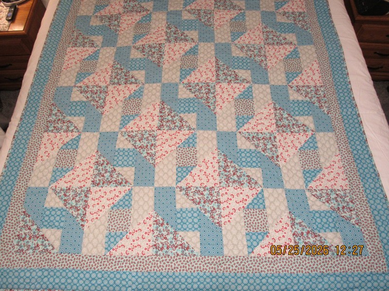 Handmade Patchwork Quilt, 100% cotton, bright pastel colors. gallery