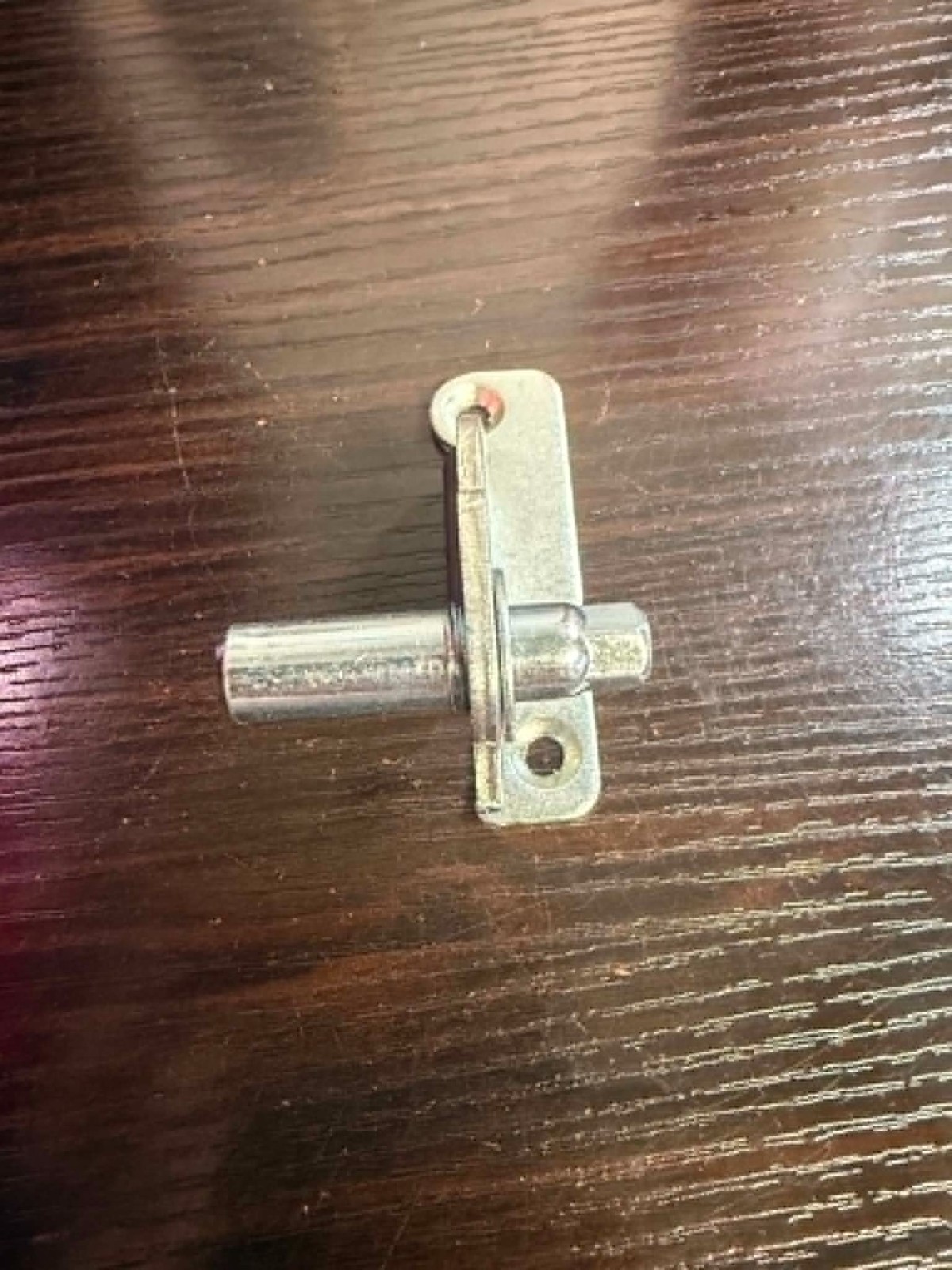 OEM Frigidaire Fridge Center Hinge for FFTR2045VWD gallery