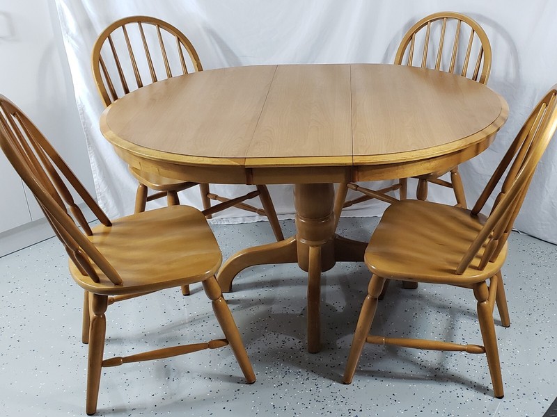 Solid Oak Dining Table Oval 4 Chairs 2 Leafs Cochrane Amer-Silhouette L-Pick-Up gallery