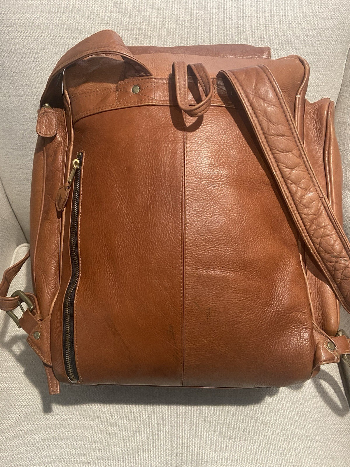Frye Leather Backpack with Zipper Closures large size 3