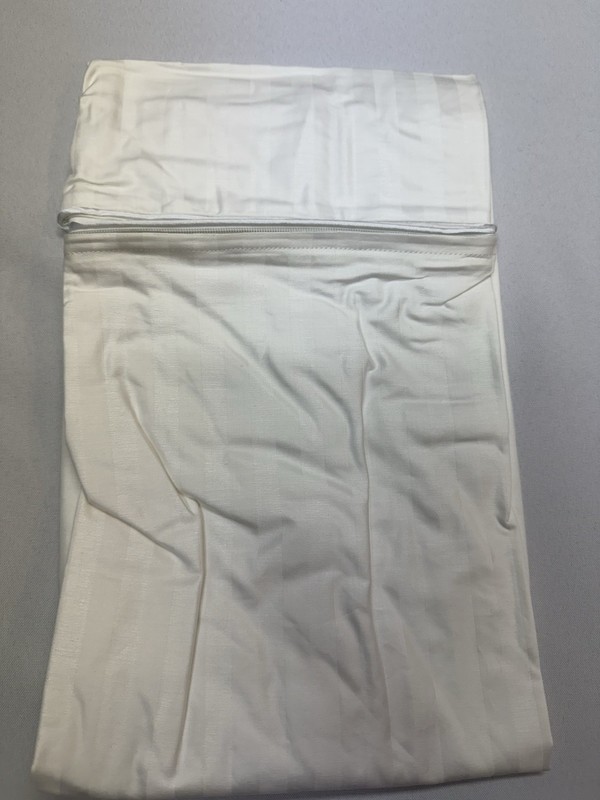 Pillow Protector Standard 20x26” 340 Thread Count 100% Cotton Zipper New 👀🔥 gallery