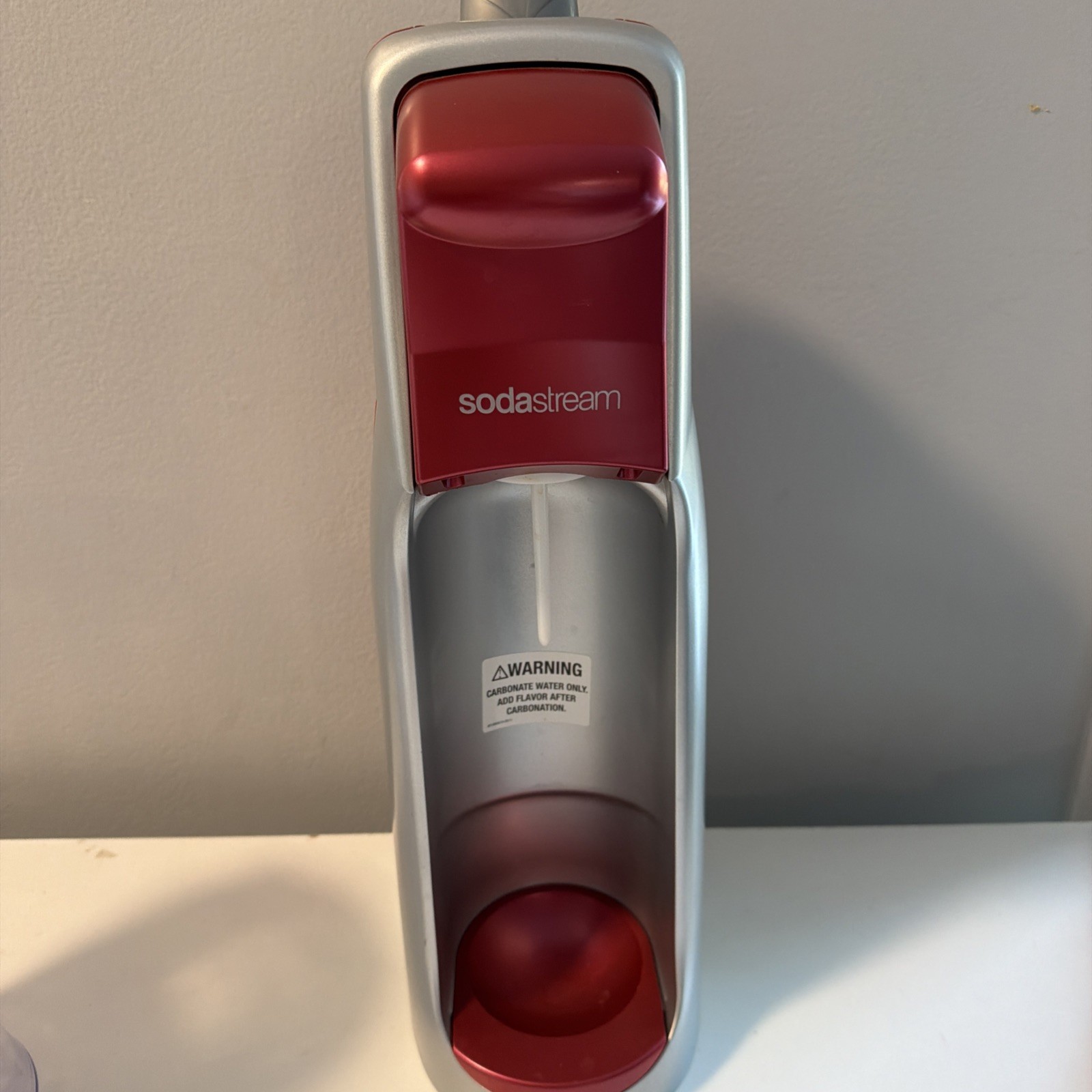 SodaStream Fountain A200 Silver And Red Sparkling Water Soda Maker Machine gallery