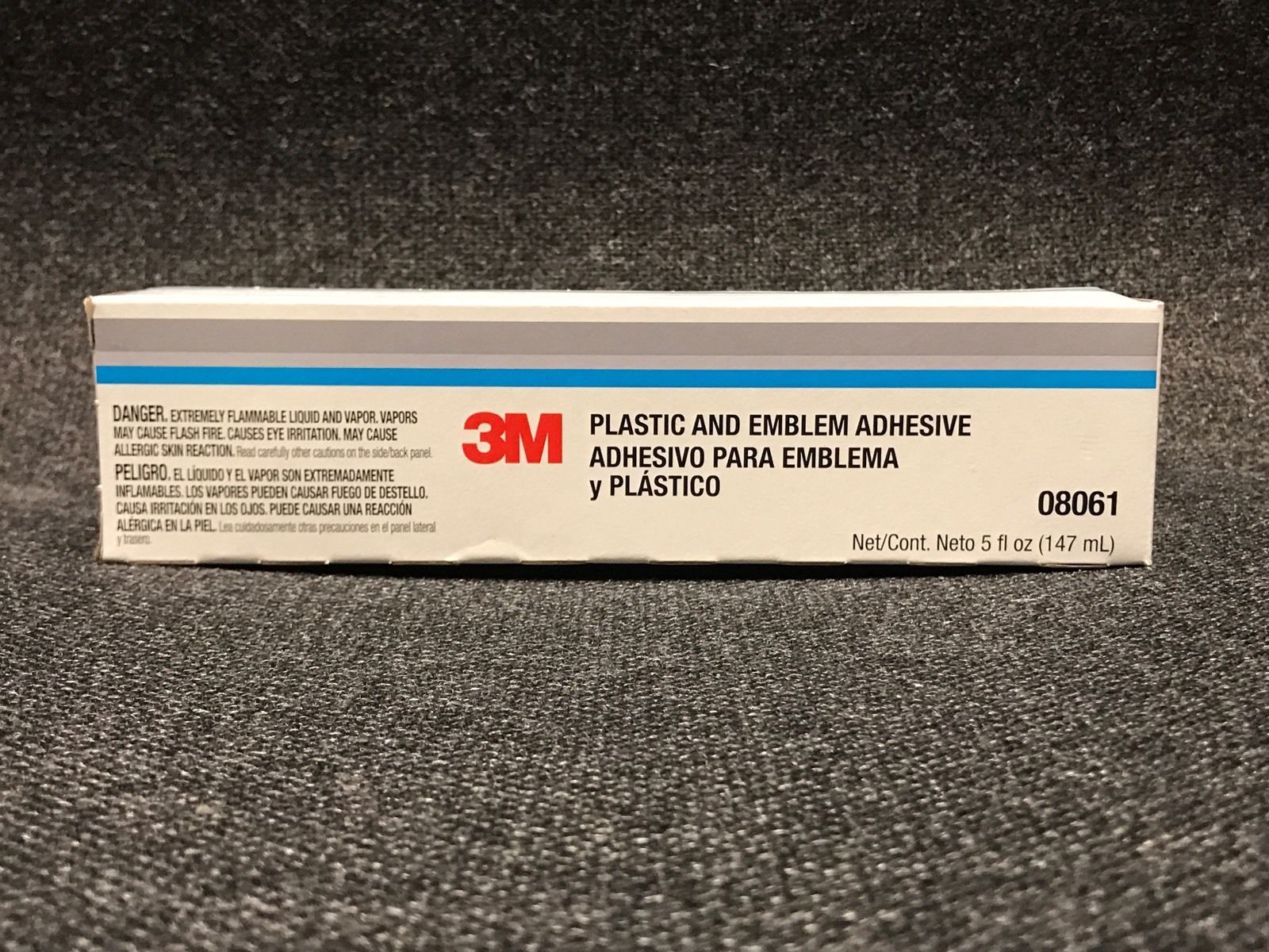 3M 08061 Plastic/Emblem Adhesive 5 Oz Tube gallery