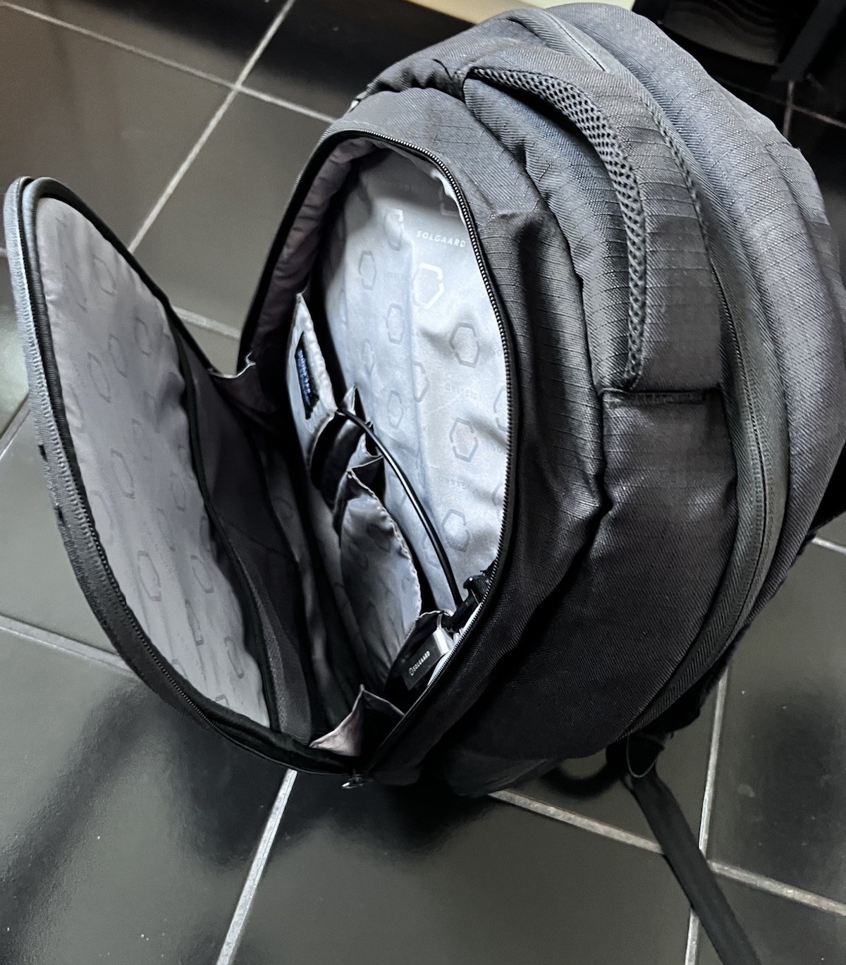 SOLGAARD Shore-Tex Lifepack Lite Backpack Black GREAT CONDITION 4