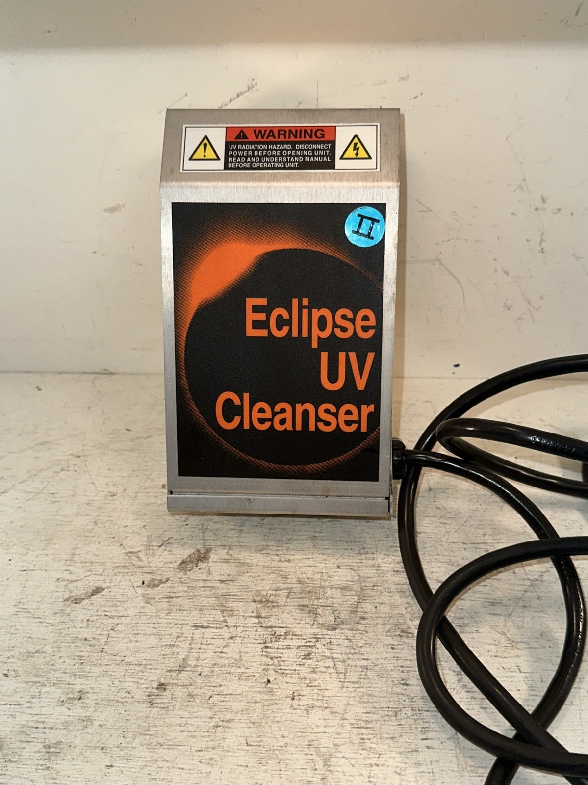 Used Working Eclipse UV Cleanser Model HO2222 110v 60Hz gallery
