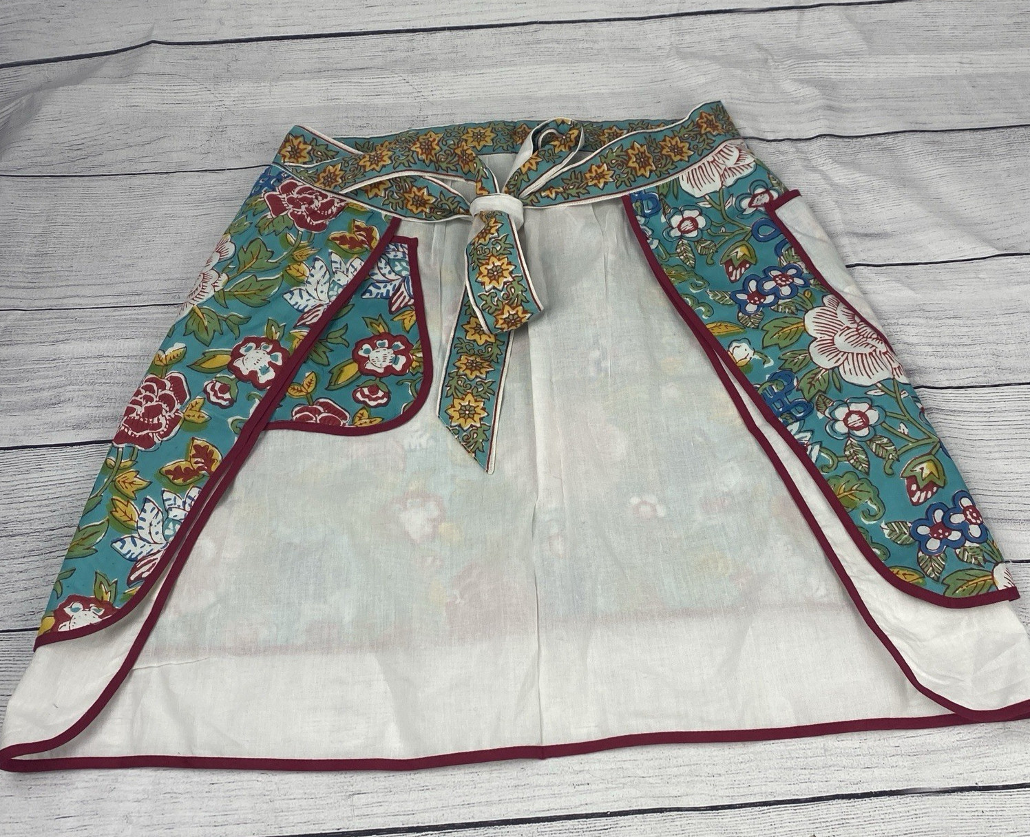 Reversible 1/2 Apron 2 Layer Cotton Solid & Floral Print Pocket Tie Back Cottage gallery