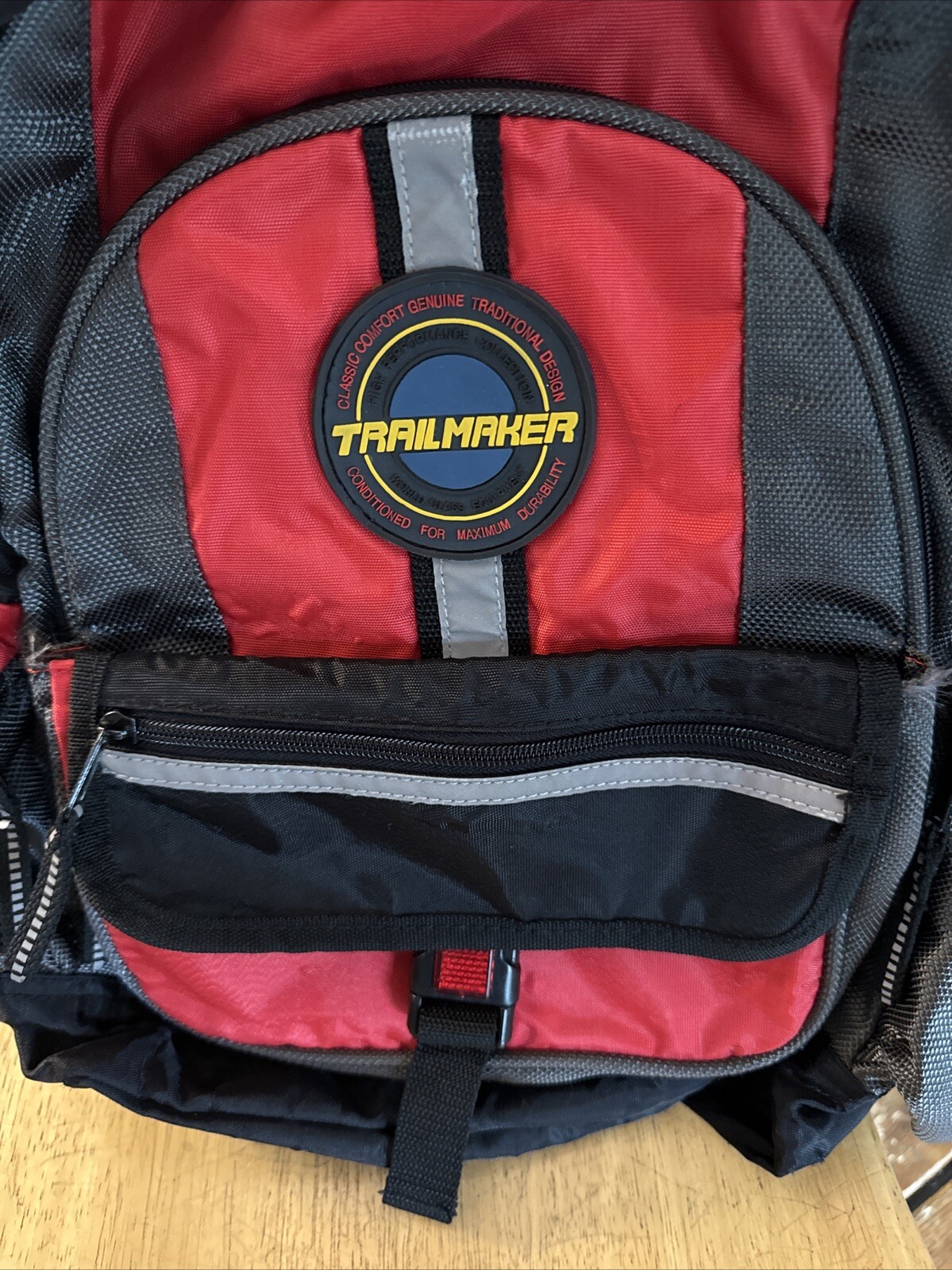 Trailmaker Backpack Hiking Camping Multi Pocket Red Black Vintage ? 2
