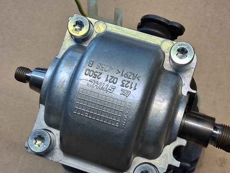 STIHL MS250 chainsaw engine, piston, cylinder, crankshaft OEM gallery