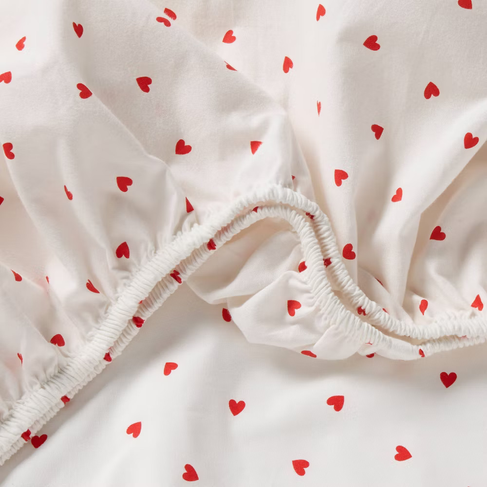 Full Heart Kids' Cotton Sheet Set - Pillowfort gallery