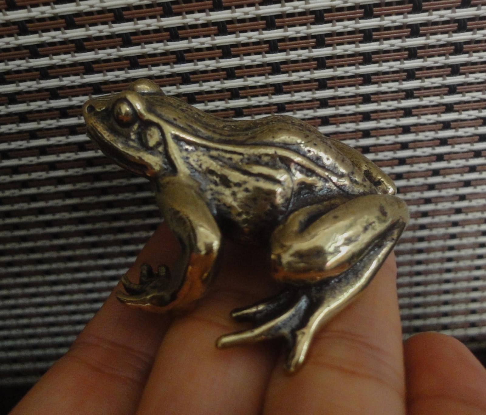 Vintage Style Solid Brass Copper Frog Figurine Statue Knick Knacks gallery