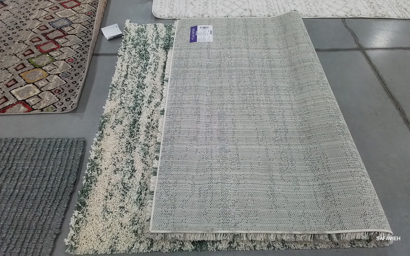 IVORY / GREEN 5'-3" x 7'-6" Back Stain Rug, Reduced Price 1172791369 SGH206Y-5 gallery