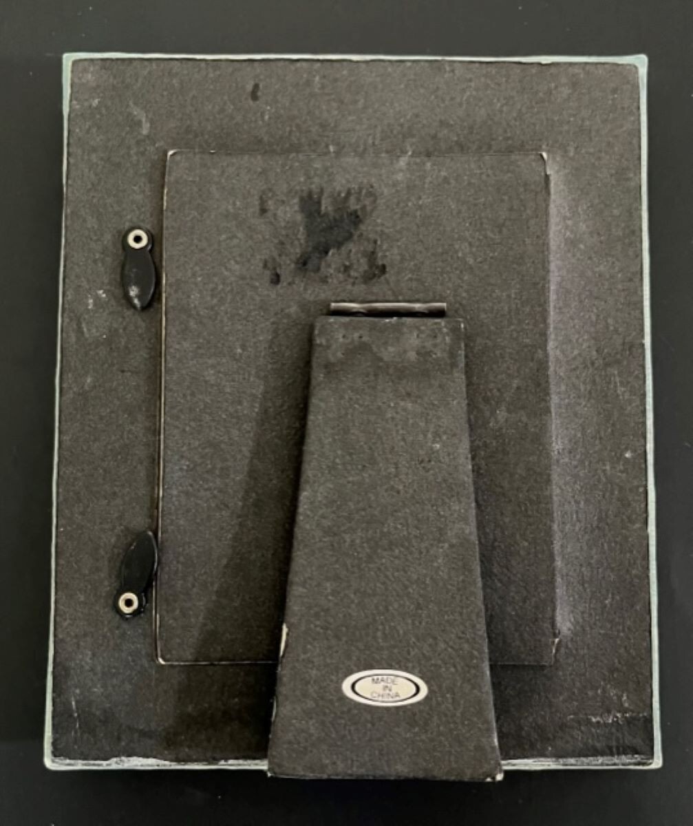 Table top Picture Frame Flowers, Herbs Resin, 6x7 back loading gallery