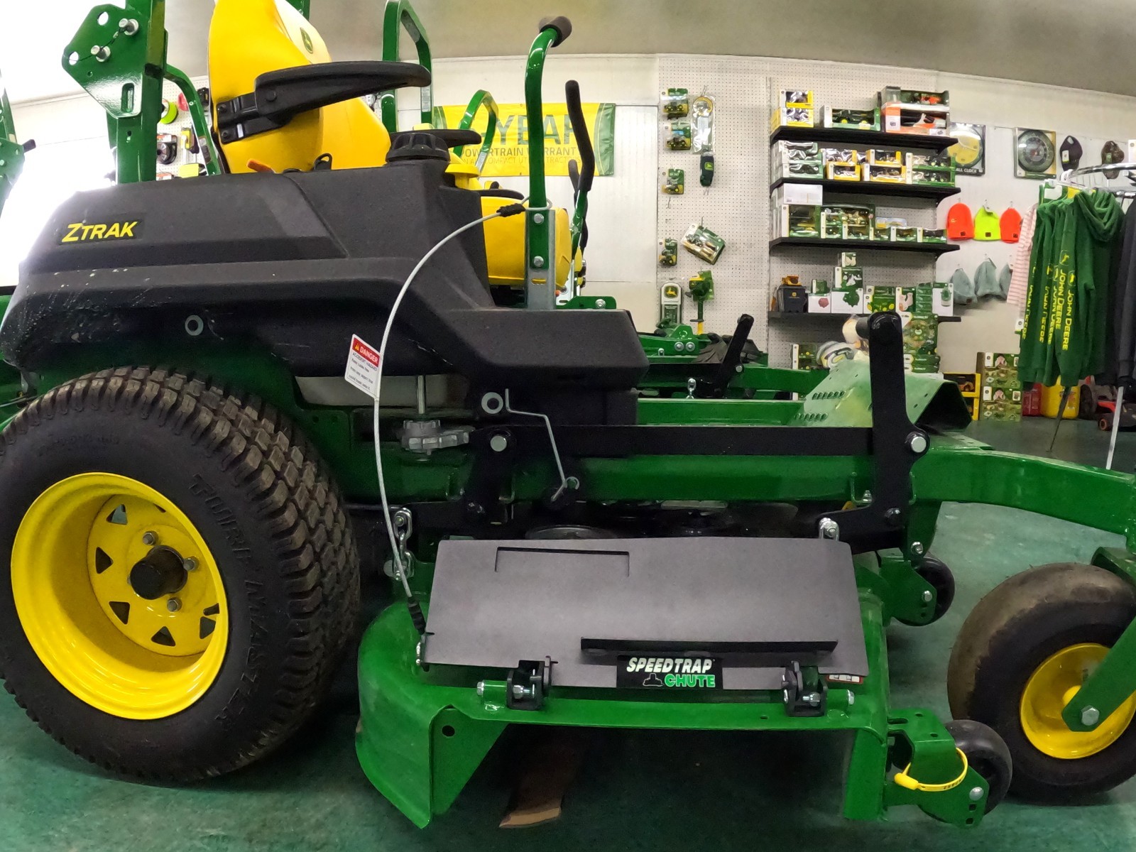 Speedtrap® Chute Blocker John Deere® ZTrak® Z730M 54" &60" No drilling gallery
