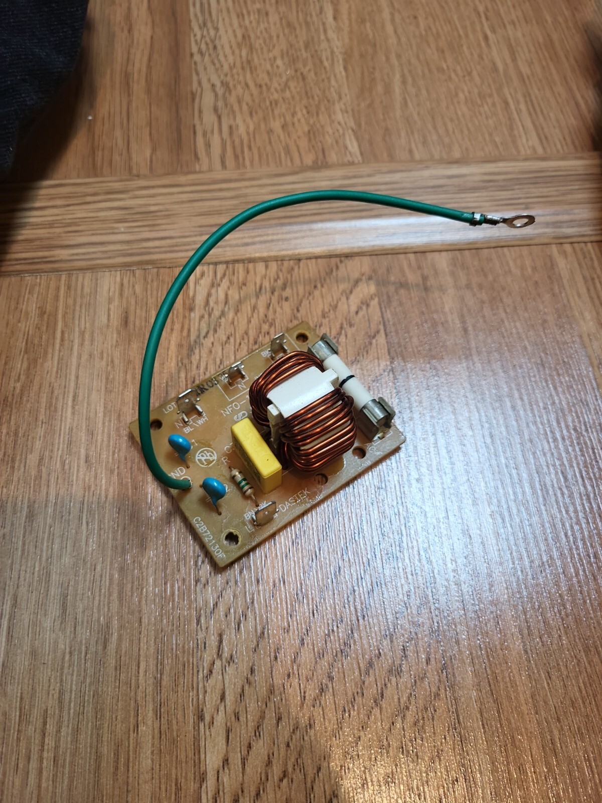 C2B72130F | MICROWAVE NOISE FILTER BOARD gallery