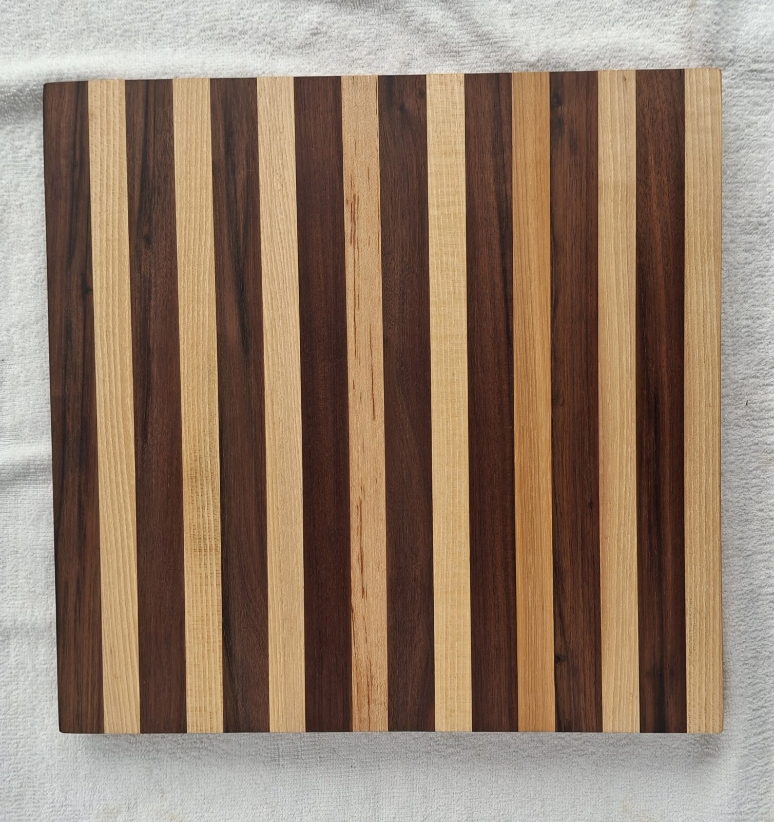 Cutting Board Chopping Block Walnut and Hickory 12"x12"x 1" Thick made in USA gallery