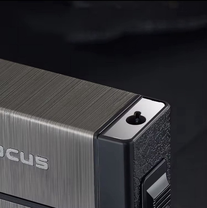 FOCUS Silver 20 Cigarette Case with lighter. A - 11 gallery