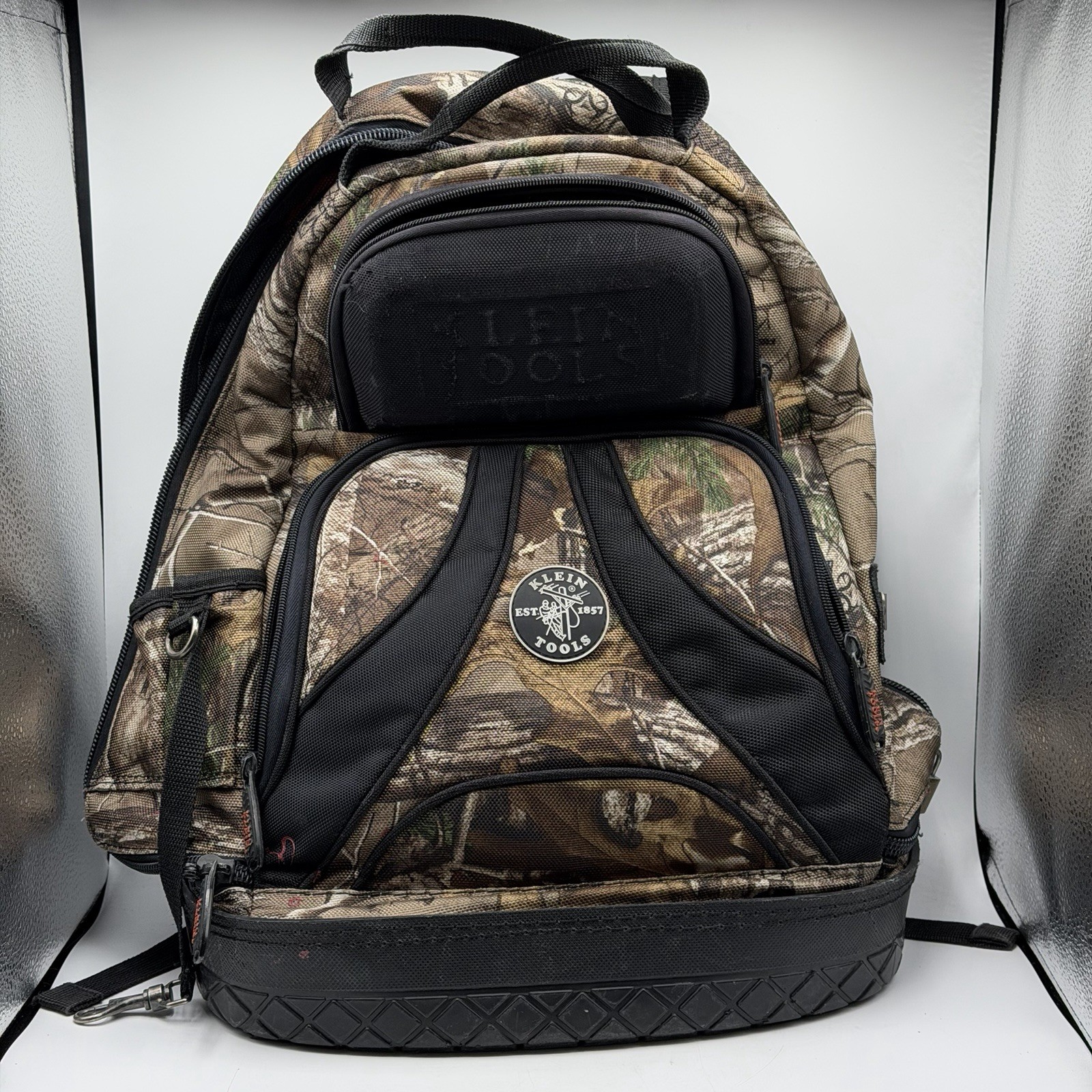 Klein Tools Camouflage Backpack Tool Bag Work Handyman Heavy Duty Tradesman Pro gallery