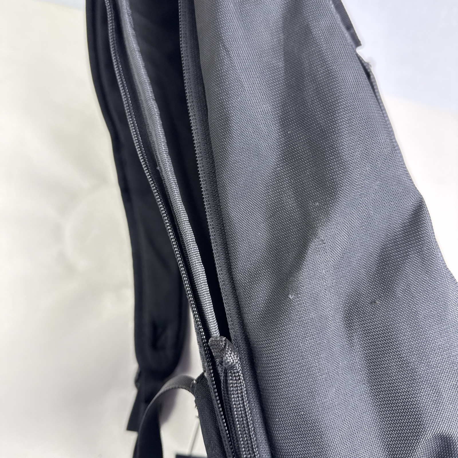 Thule Enroute Backpack 23L Black/Grey 2